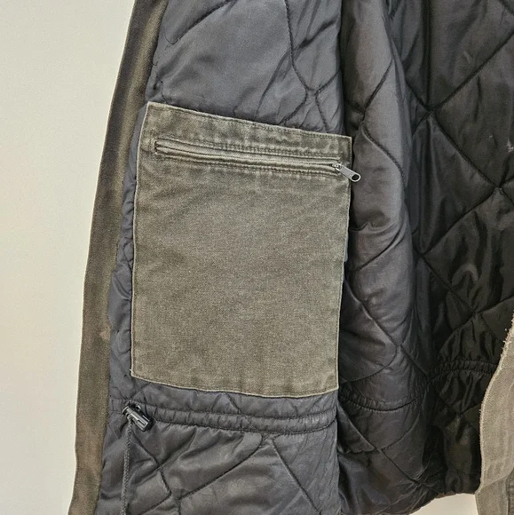 Carhartt Men's Black Jacket - Picture 10 of 16